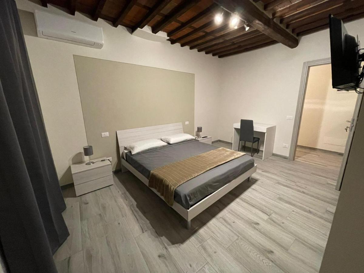 Rent Room Iacopo Capannori Ngoại thất bức ảnh