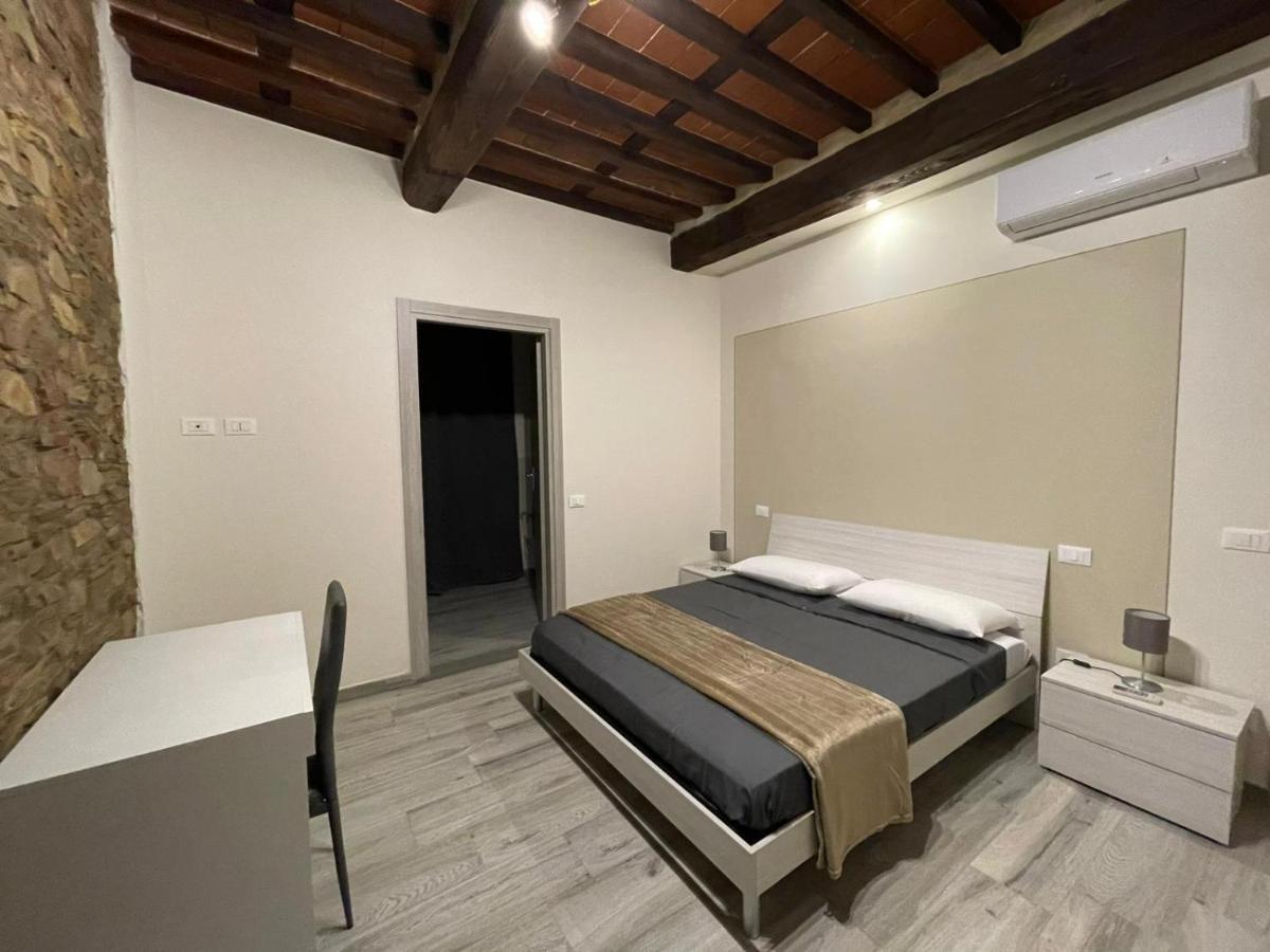 Rent Room Iacopo Capannori Ngoại thất bức ảnh