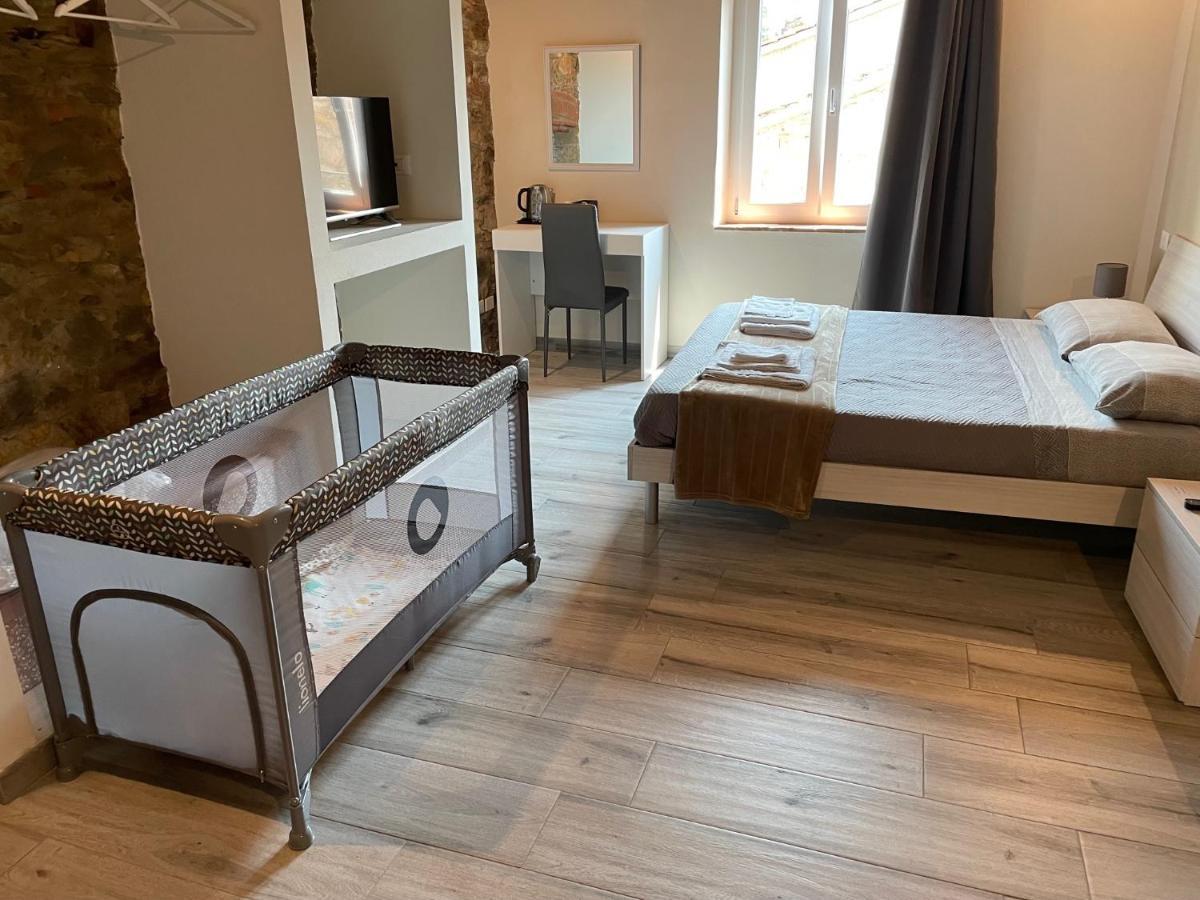 Rent Room Iacopo Capannori Ngoại thất bức ảnh